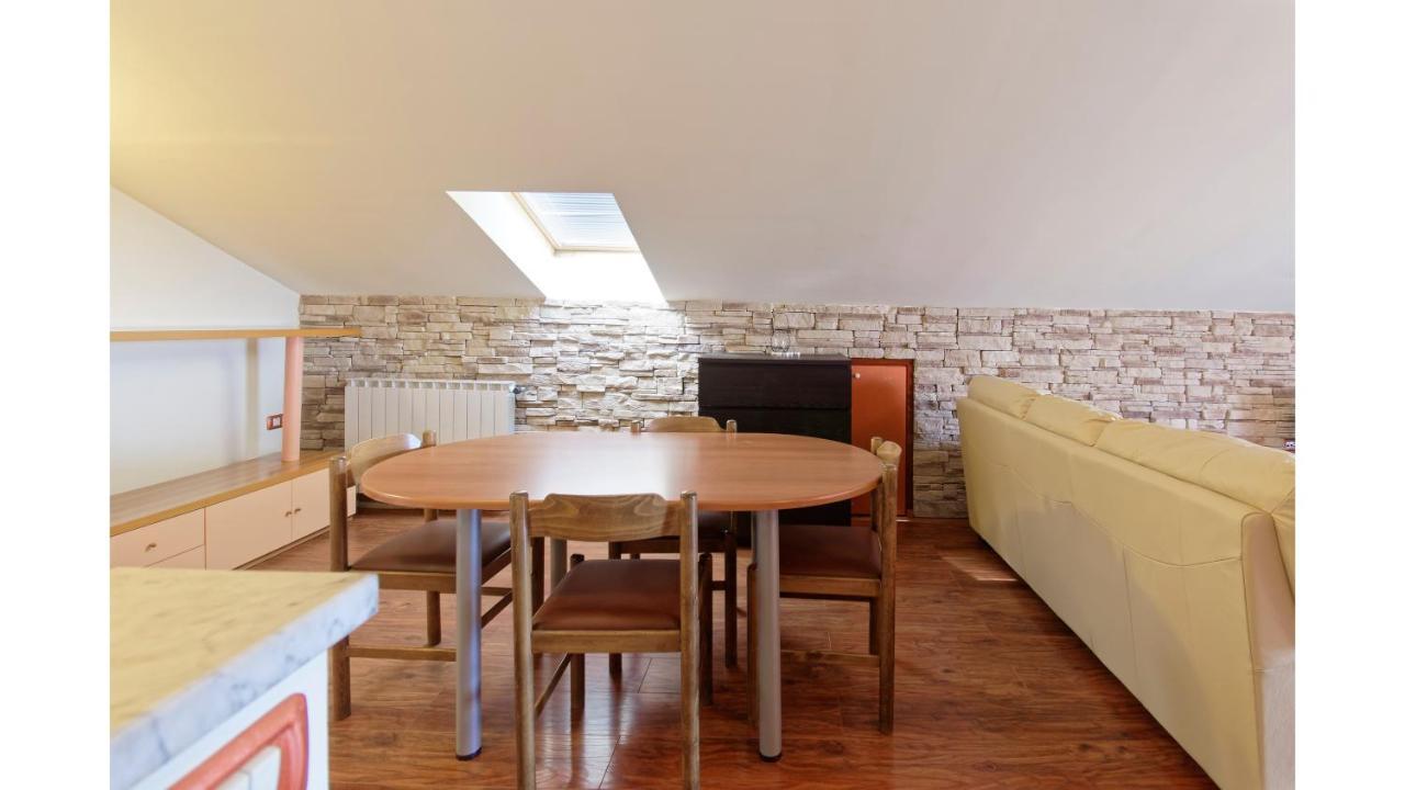 Apartments El Faro Савудрия Екстериор снимка