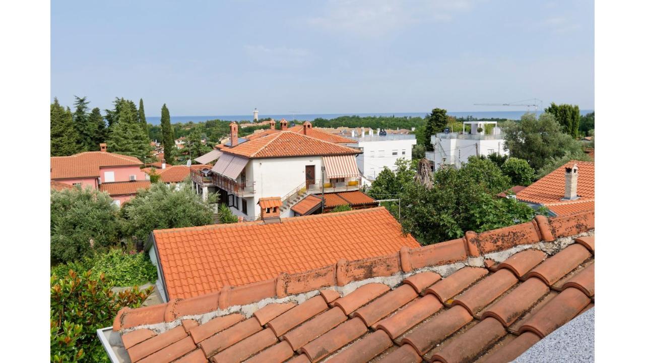 Apartments El Faro Савудрия Екстериор снимка