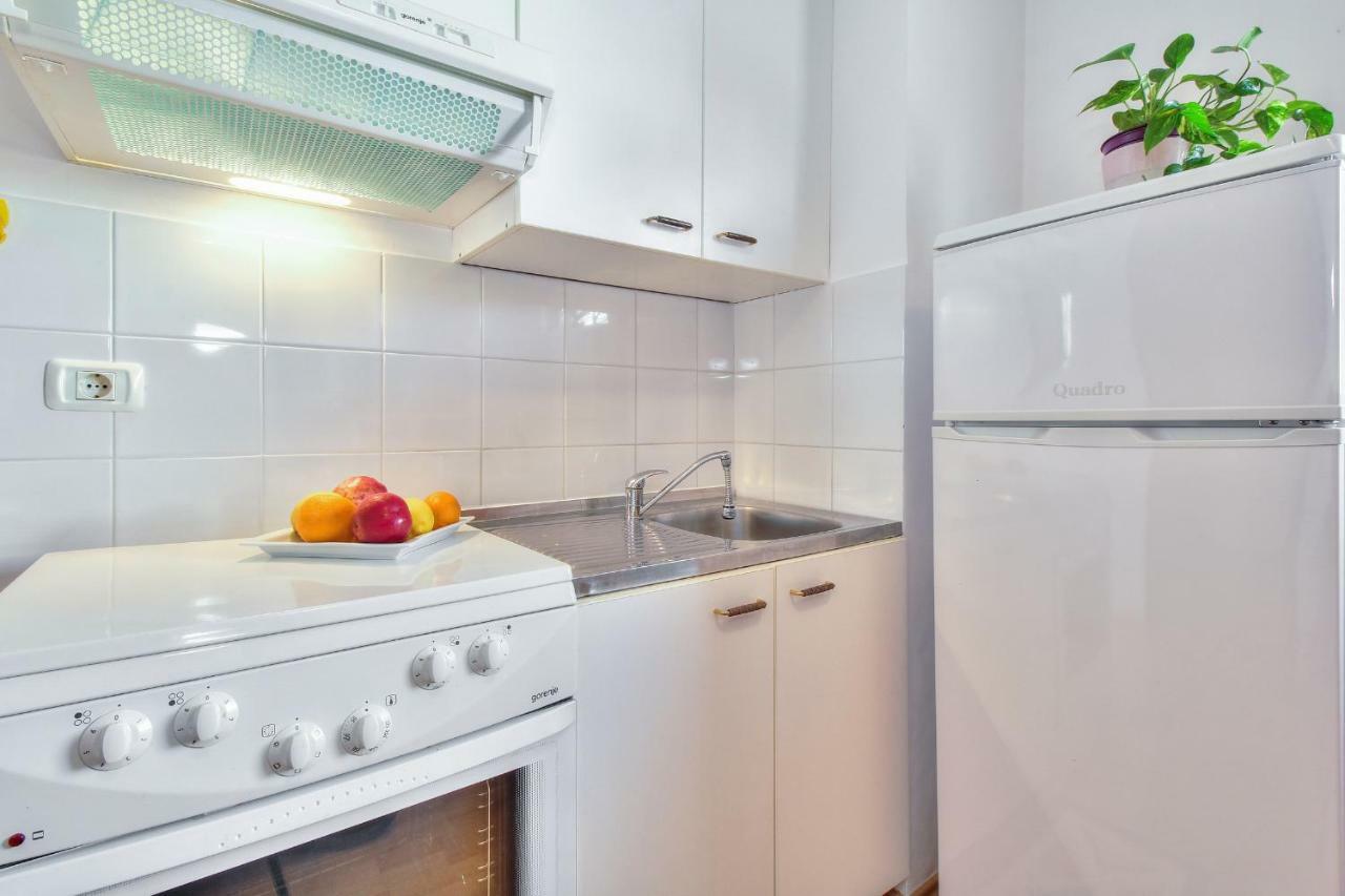 Apartments El Faro Савудрия Екстериор снимка